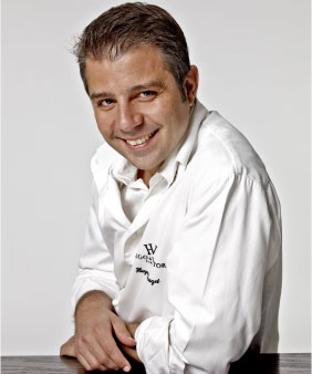 Chef Patissier Hugues Pouget（ユーグ・プジェ）